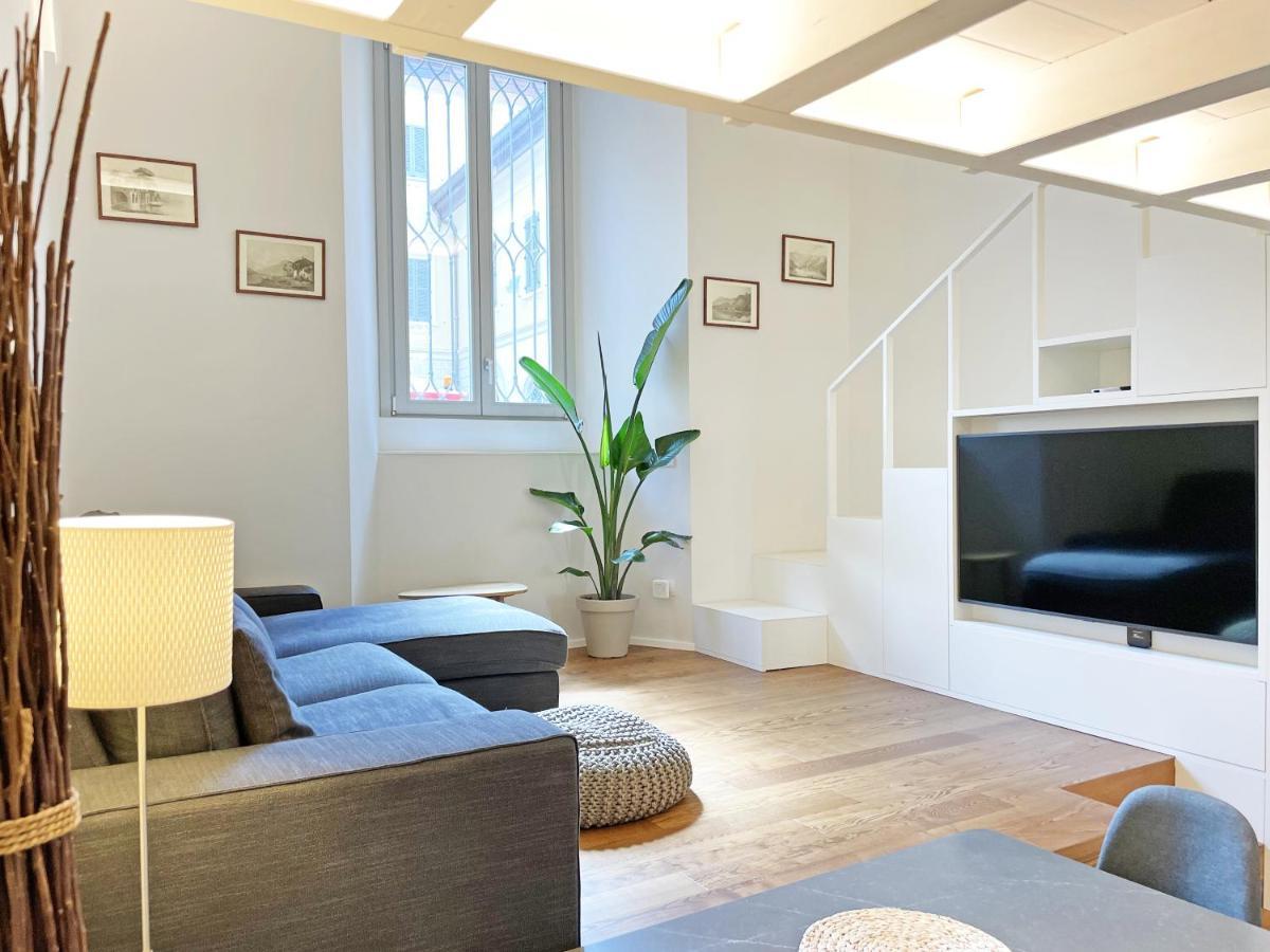 "La Portineria" Charming Apartment Old Town Como Lake Exteriér fotografie